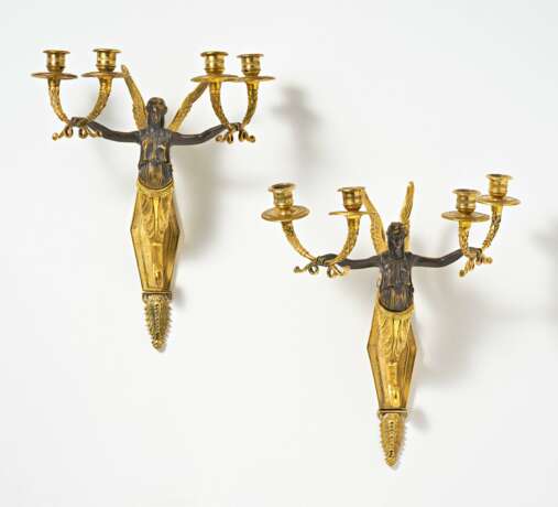 Pair of Empire wall lamps with Victorias - photo 1