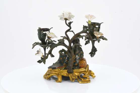 Pair of candelabra with Chinese figurines - Foto 10