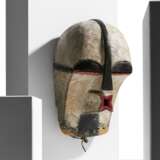 Wooden Kifwebe mask - photo 1