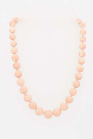 Coral-Diamond-Necklace - фото 3