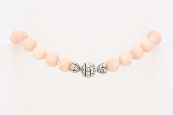 Coral-Diamond-Necklace - photo 4