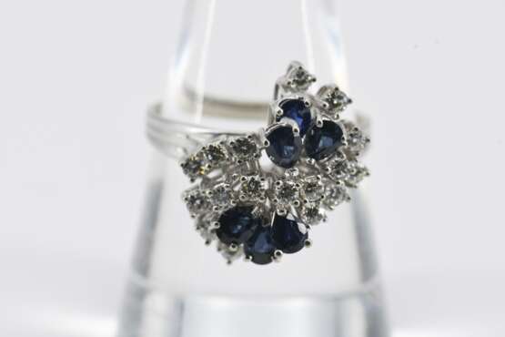 Sapphire-Diamond-Ring - фото 2