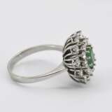 Emerald-Diamond-Ring - фото 3
