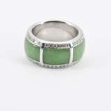 Jade-Diamond-Ring - фото 3