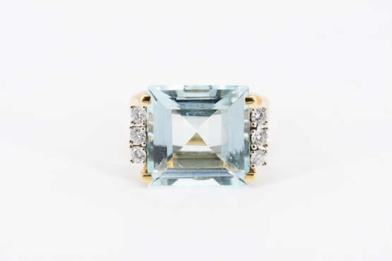 Aquamarine-Diamond-Ring - фото 1