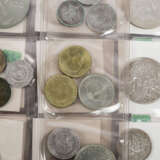 Fundgrube mit Münzen aus aller Welt - - photo 5