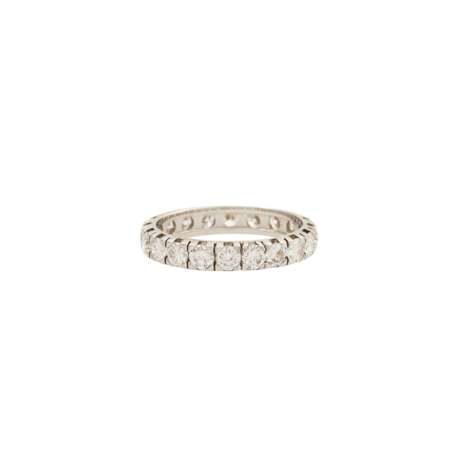 Memory Ring mit Brillanten zus. ca. 2 ct, - фото 2