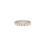 Memory Ring mit Brillanten zus. ca. 2 ct, - фото 4