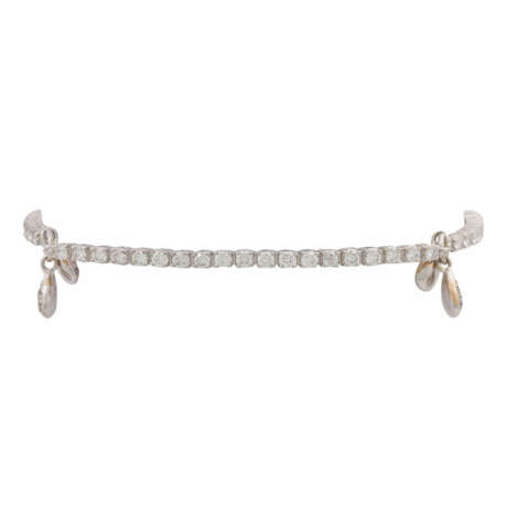 Armband mit zahlreichen Brillanten zus. ca. 2,27 ct - Foto 1