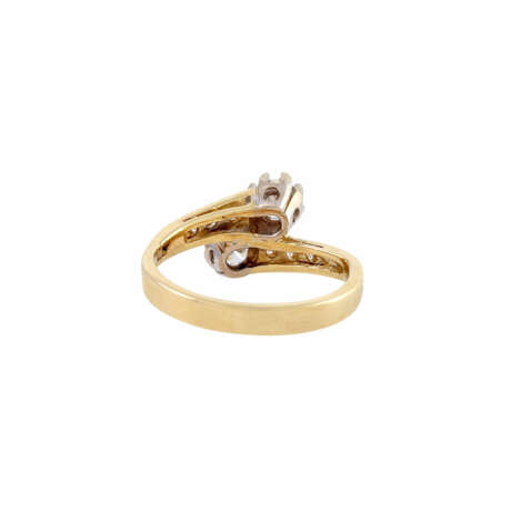 Ring mit 2 Brillanten zus. ca. 0,6 ct - фото 4