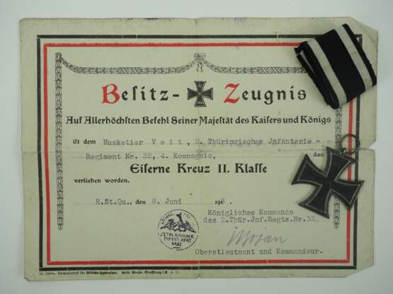 Preussen: Eisernes Kreuz, 1914, 2. Klasse, mit Urkunde für einen Musketier im 2. Thüringischen Infanterie-Regiment No. 32. - фото 1