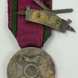 Sachsen-Coburg und Gotha: Sachsen Ernestinischer Hausorden, Silberne Medaille, Carl Eduard, mit Schwerterspange 1914/8. - фото 3