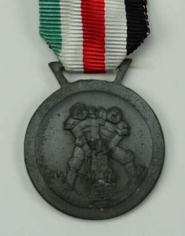 Italien: Deutsch-Italienische Feldzugsmedaille, Silber. - Foto 1