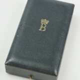 Belgien: Medaille für Mitarbeiter am königlichen Hof, Baudouin I. (1953-1993), für Ausländer, 2. Klasse, im Etui. - Foto 4