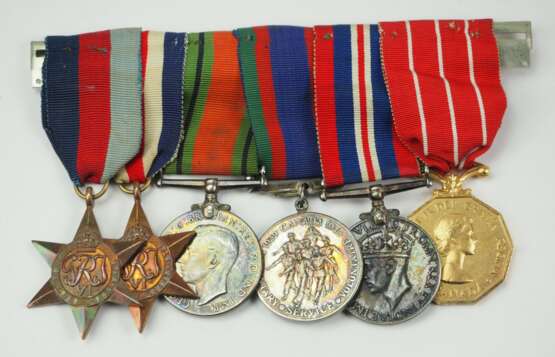 Großbritannien: Ordenschnalle eines kanadischen Veteranen des 2. Weltkrieges. - Foto 1