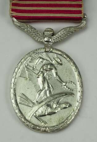 Großbritannien: Air Force Medal, Georg V. - фото 2