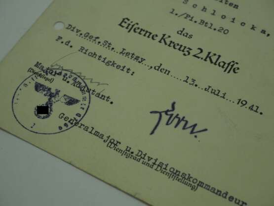 Eisernes Kreuz, 1939, 2. Klasse Urkunde für einen Obergefreiten der 1./ Pionier-Bataillon 20. - Foto 2