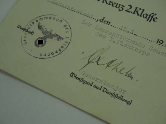 Eisernes Kreuz, 1939, 2. Klasse Urkunde für einen Gefreiten der 5./ Flakregiment 231. - Foto 2