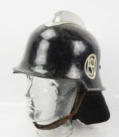 3. Reich: Betriebsfeuerwehr Helm. - Foto 1