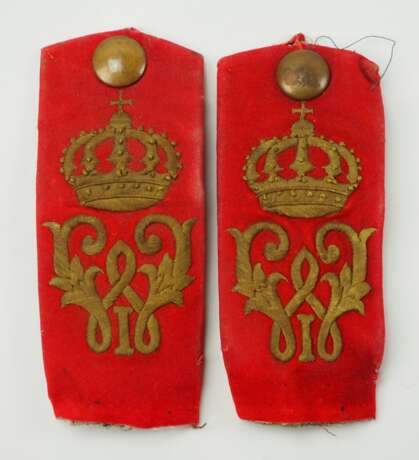 Württemberg: Paar Schulterklappen für Mannschaften im Infanterie-Regiment „König Wilhelm I.“ (6. Württembergisches) Nr. 124. - Foto 1