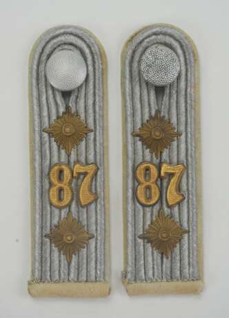 Wehrmacht: Paar Schulterstücke für einen Hauptmann im Infanterie-Regiment 87. - photo 1