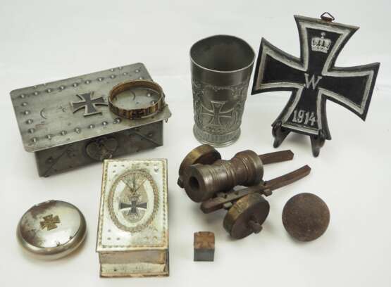Deutsches Reich: Eisernes Kreuz Memorabilia. - Foto 1