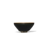 A BLACK-GLAZED JIAN TEA BOWL - фото 1