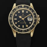 ROLEX, YELLOW GOLD 'GMT-MASTER', REF. 16718 - фото 1