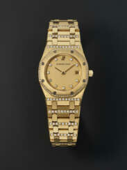 AUDEMARS PIGUET, YELLOW GOLD AND DIAMOND-SET 'ROYAL OAK', REF. 66270