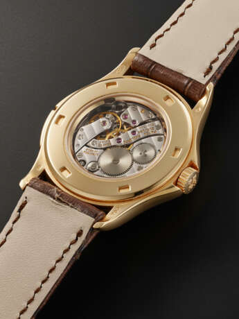 PATEK PHILIPPE, PINK GOLD 'TRAVEL TIME', 5134R - Foto 3