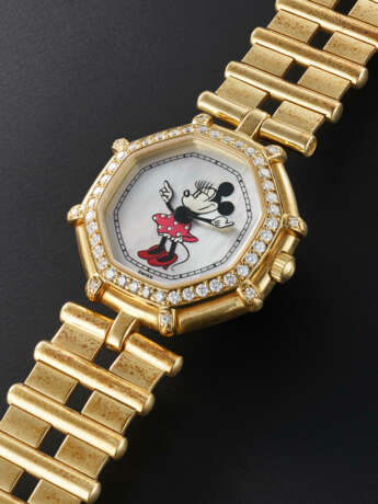 GERALD GENTA, YELLOW GOLD AND DIAMOND-SET 'MINNIE MOUSE', REF. G2851.7 - Foto 2