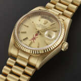 ROLEX, YELLOW GOLD 'DAY-DATE' MADE FOR THE SULTANATE OF OMAN, REF. 18038 - photo 2