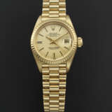 ROLEX, YELLOW GOLD 'DATEJUST', REF. 6917 - Foto 1