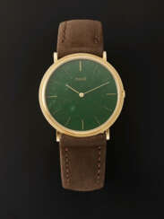 PIAGET, YELLOW GOLD WITH NEPHRITE DIAL, REF. 9031