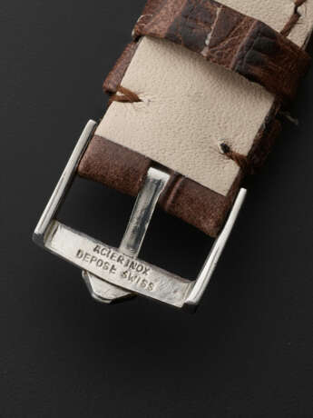 LECOULTRE, STEEL 'FUTUREMATIC' - photo 4