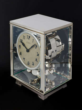 JAEGER-LECOULTRE, NICKEL-PLATED 'ATMOS' CLOCK - photo 2