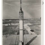 FREEDOM 7 ON LAUNCHPAD, MAY 1961 - Foto 2