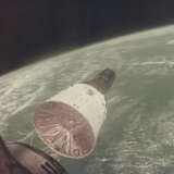 GEMINI VII SPACECRAFT ORBITING THE EARTH, DECEMBER 15-16, 1965; ONE OF TWO RENDEZVOUS PHOTOS - photo 1