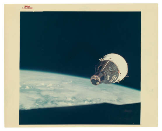FIRST RENDEZVOUS IN SPACE, AT 17,000 MPH, DECEMBER 15-16, 1965; ONE OF THREE RENDEZVOUS PHOTOS - Foto 5