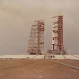 SATURN V ON THE LAUNCHPAD, MAY 25, 1966; ONE OF FIVE LAUNCHPAD PHOTOS - photo 4