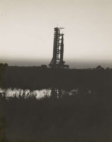 SATURN V ON THE LAUNCHPAD, MAY 25, 1966; ONE OF FIVE LAUNCHPAD PHOTOS - photo 12