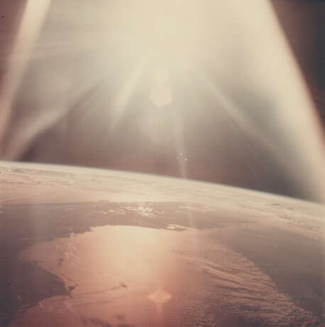 THE SUN ILLUMINATING THE EARTH OVER THE FLORIDA PENINSULA, OCTOBER 20, 1968 - photo 1