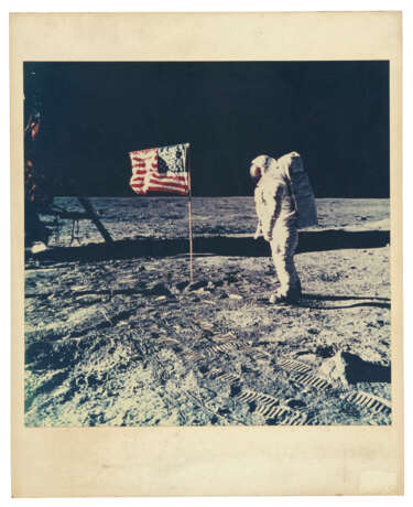 [LARGE FORMAT] BUZZ ALDRIN POSING FOR A PHOTOGRAPH BESIDE THE U.S. FLAG, JULY 16-24, 1969 - photo 2