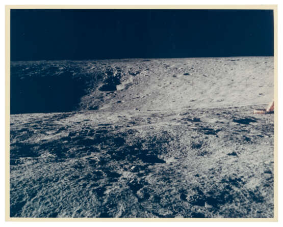 LARGE CRATER ON THE MOON, JULY 16-24, 1969 - photo 2