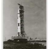 SATURN V ON THE TRANSPORTER TO PAD A, DECEMBER 16, 1969 - Foto 2