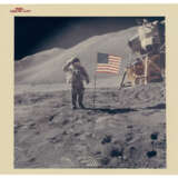 DAVID SCOTT SALUTING THE AMERICAN FLAG, JULY 26-AUGUST 7, 1971 - Foto 2