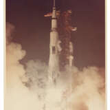 THE APOLLO 17 SPACE VEHICLE LIFTOFF, DECEMBER 7, 1972 - photo 2