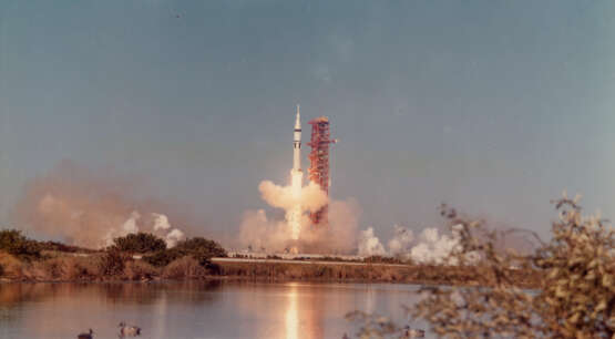 SATURN IB SPACE VEHICLE, LAUNCHING FROM PAD B, NOVEMBER 16, 1973; ONE OF FIVE SKYLAB LAUNCH PHOTOS - фото 4