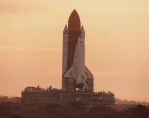 SPACE SHUTTLE DISCOVERY ON KENNEDY SPACE CENTER’S PAD 39B, FEBRUARY 3, 1989