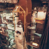 ENDEAVOR BEING ASSEMBLED, MARCH 7, 1992 - Foto 1